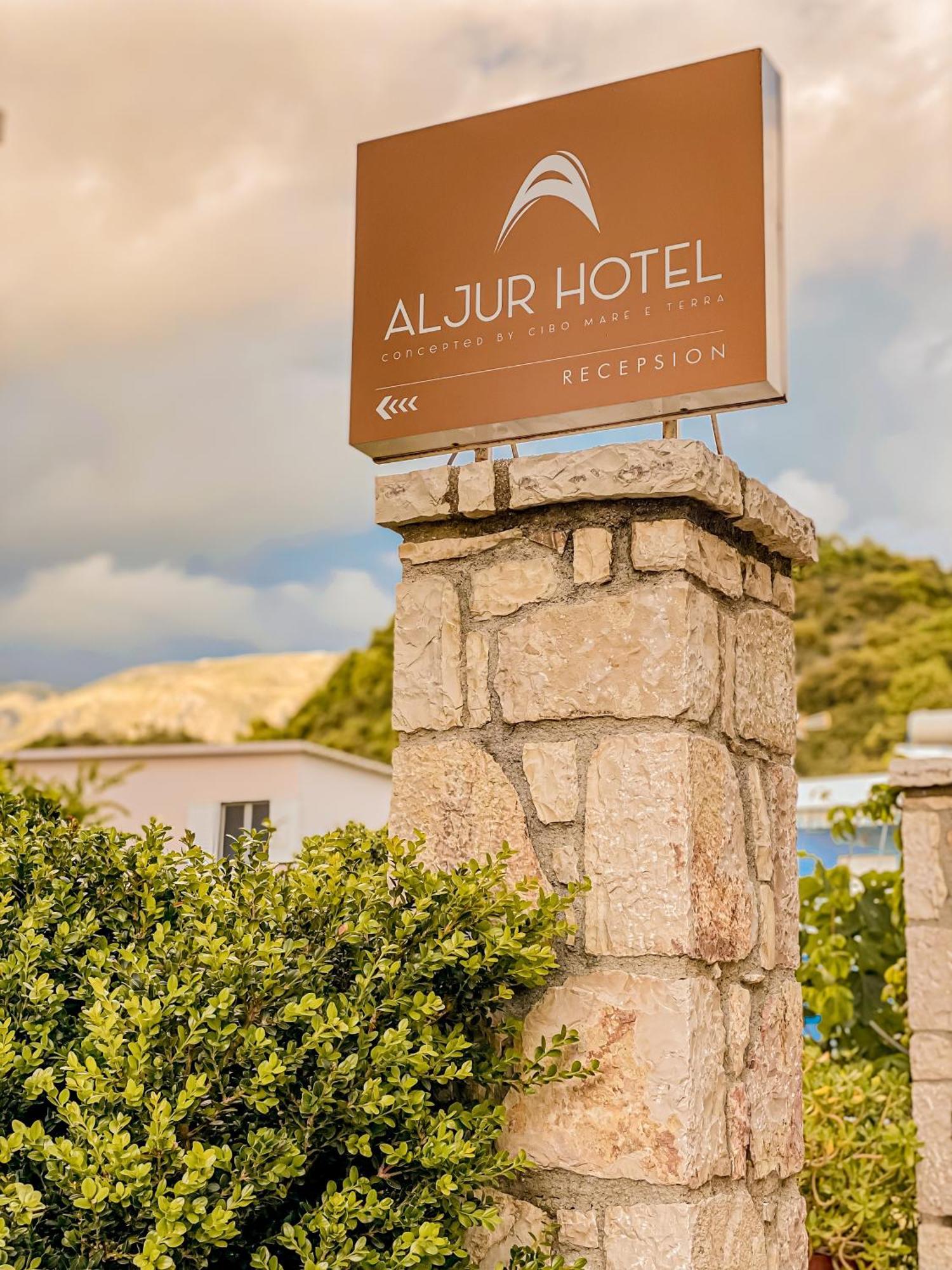 Aljur Hotel Himara Kültér fotó